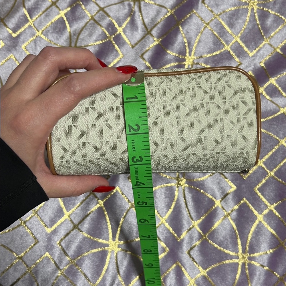 💥 LOWEST PRICE (stains & imperfections) - Picture 4 of 16